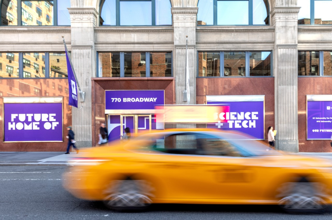 Yellow cabs on a New York street